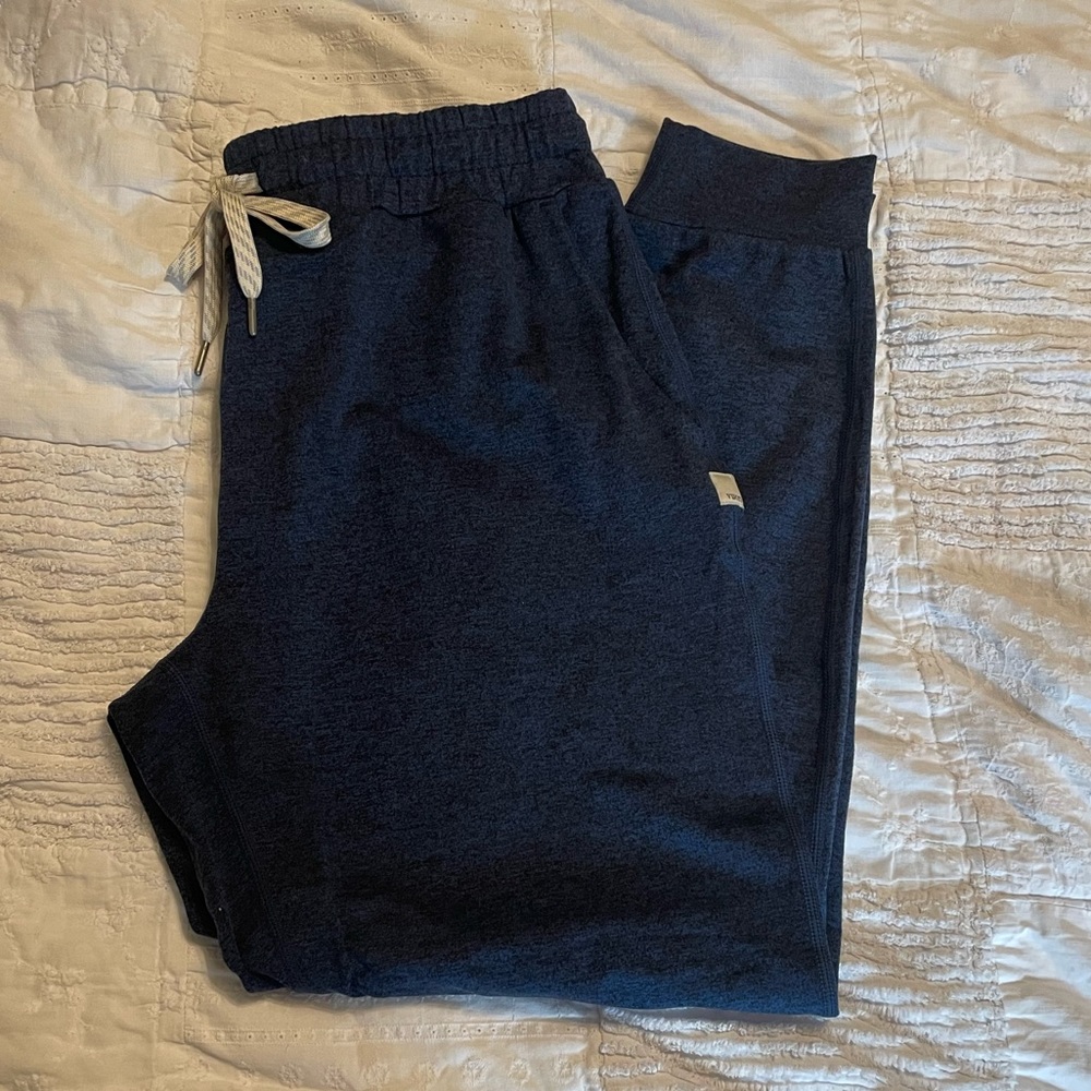Vuori Performance Jogger Navy heather small